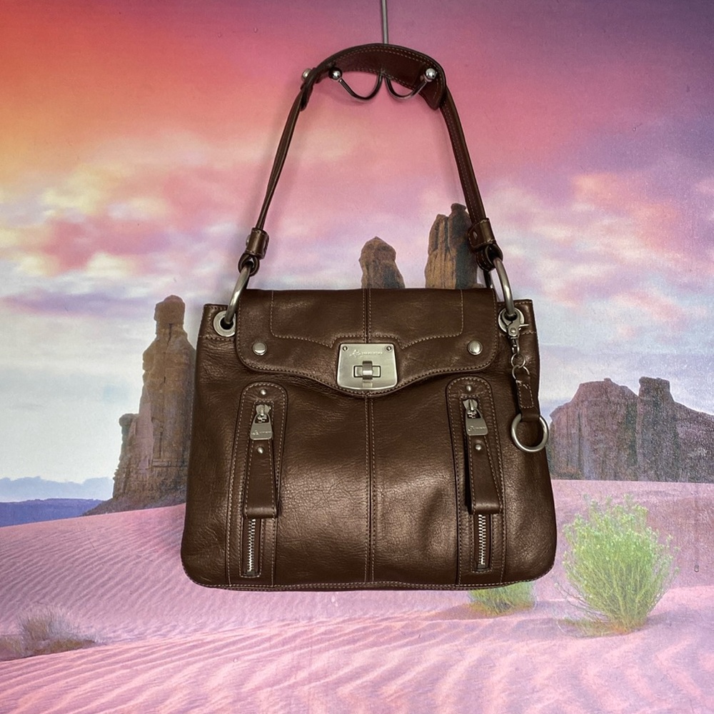 B. MAKOWSKY Vintage 100% genuine Leather 
Shoulder Bag.